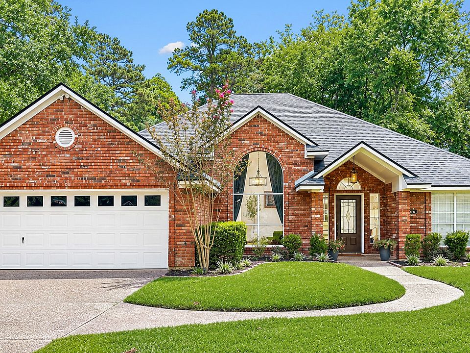 1st image of 107 Spyglass Hill Dr