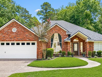 107 Spyglass Hill Dr, Benton, LA, 71006