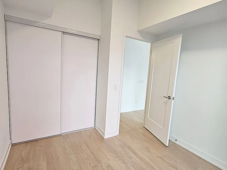 181 Sheppard Ave E #715 — Photo 8