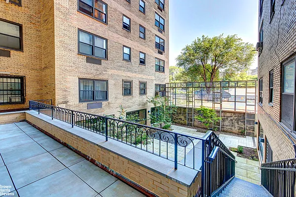 Rented by Brown Harris Stevens | media 15