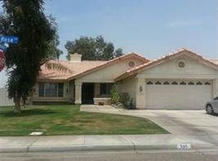 585 Wild Rose Ln, Imperial, CA 92251