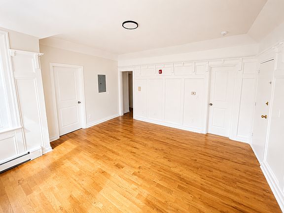 5th image of 641 Central Ave APT 2L