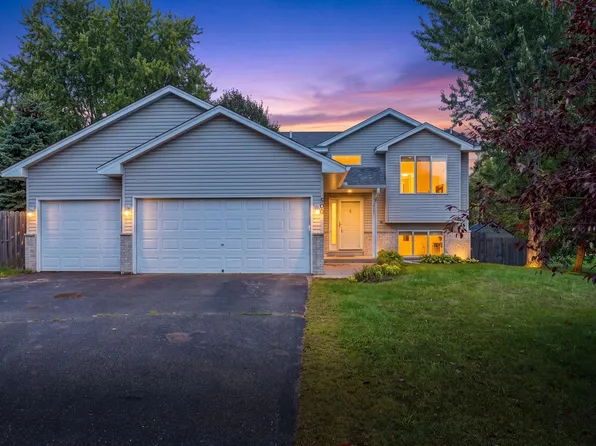 506 Birch St SW, Isanti, MN 55040