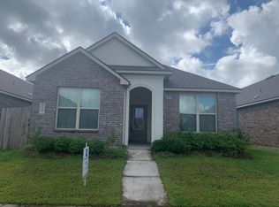 1123 Meridian Dr, Baton Rouge, LA 70820