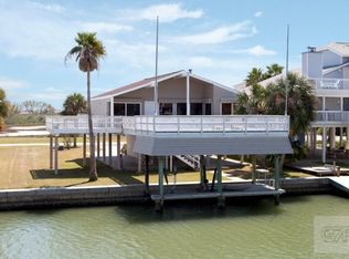 13810 Doubloon Ave, Galveston, TX 77554