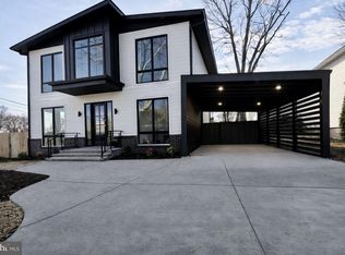 3126 Westley Rd, Falls Church, VA 22042