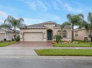 885 Dusty Pine Dr, Apopka, FL 32703