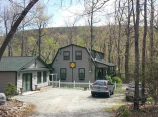 37 Pinebluff Rd, Hendersonville, NC 28792