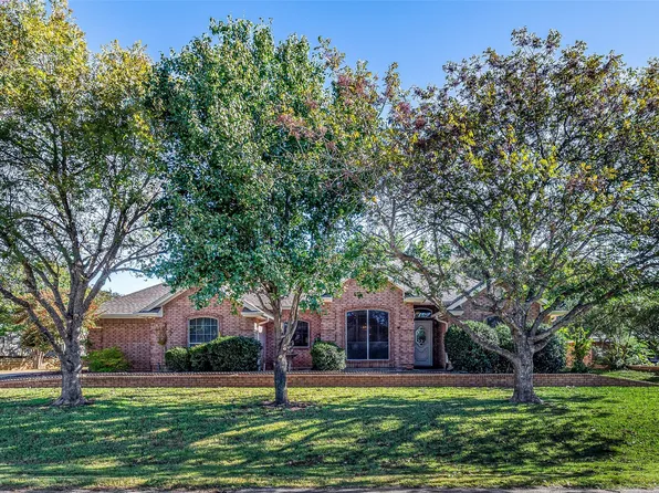 6412 Buena Vista Dr, Granbury, TX 76049