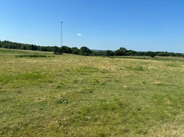 N 76th Hwy, Lindsay, OK 73052