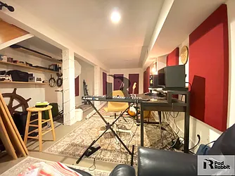 Rented by PadRabbit LLC