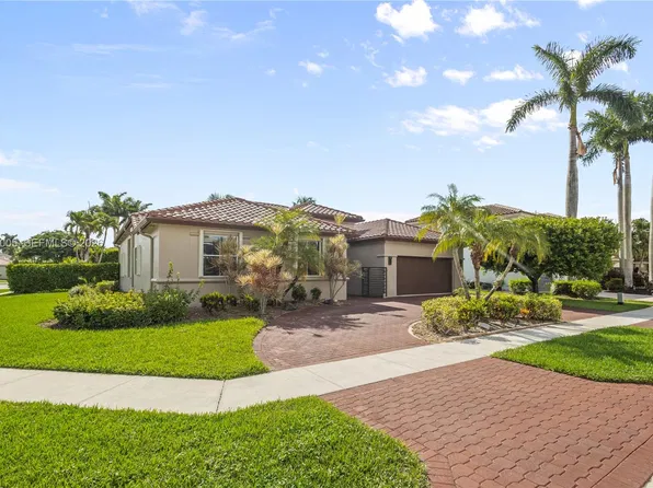 18548 Harbor Light Way, Boca Raton, FL 33498