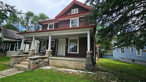 520 W Marion St Photo 1