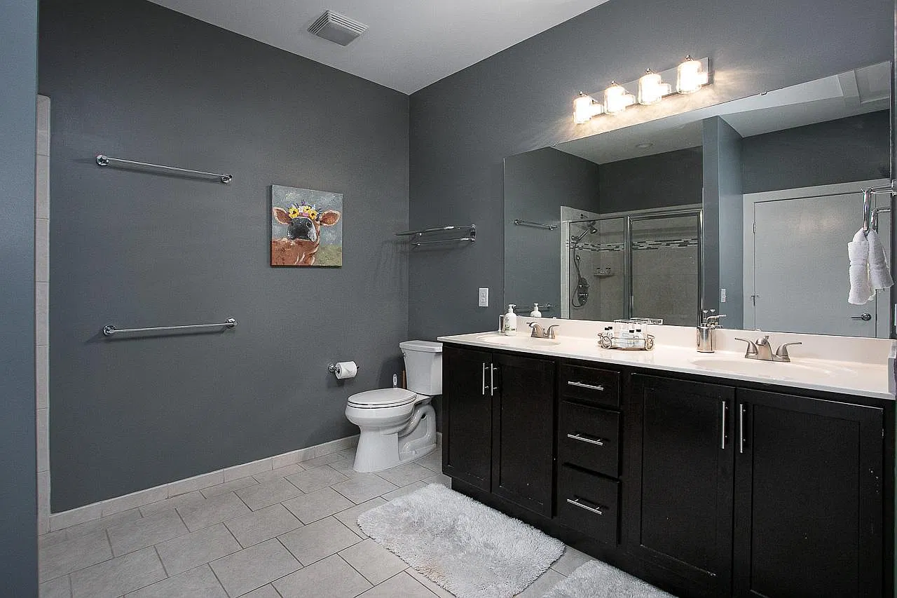 1 bed, 1000 sqft, $1,799 — Photo 4