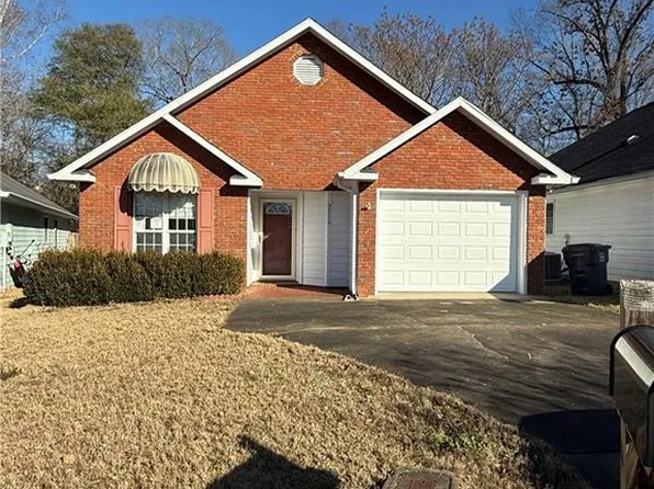3716 Holland Ct, Phenix City, AL 36867