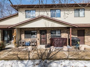 106 Conner Cir SW, Rochester, MN 55902