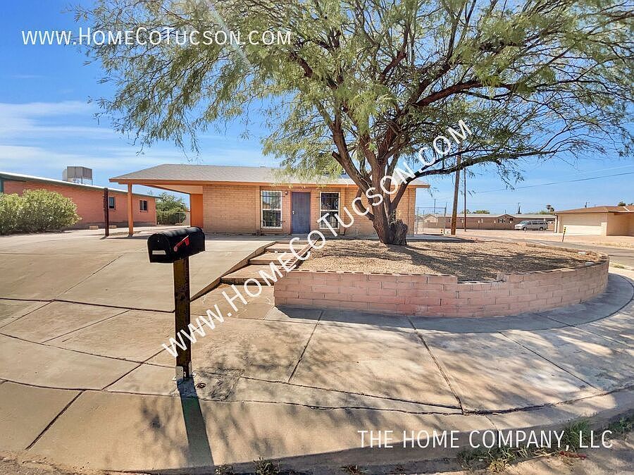 1st image of 5102 S Fremont Dr