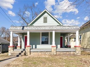 426 Benton Ave, Excelsior Springs, MO 64024