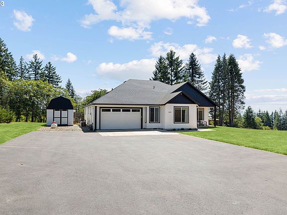 2nd image of 26401 NE 222nd Cir