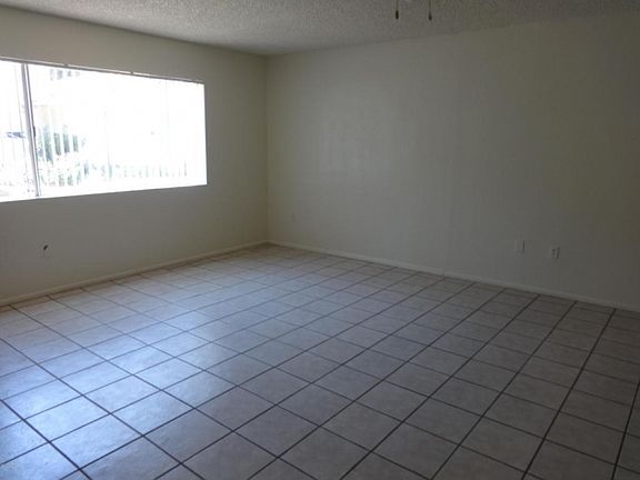 3rd image of 3314 W Northern Ave Unit 2