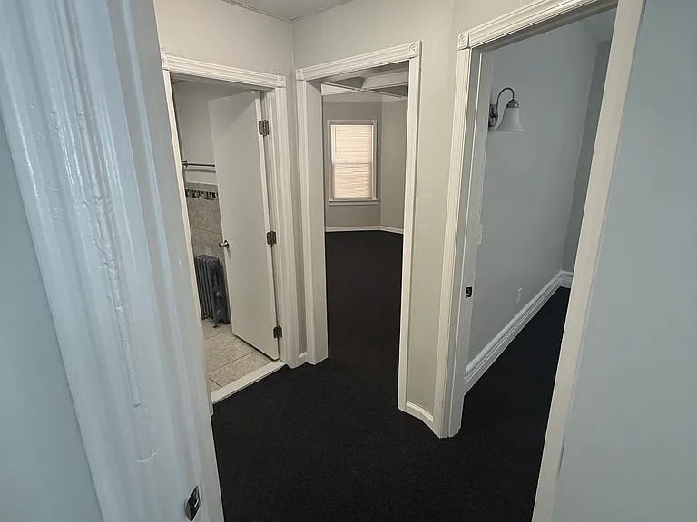 1-169 Woodside Ave #1 — Photo 16