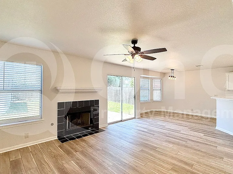 21204 Secretariat Ridge Ln — Photo 8