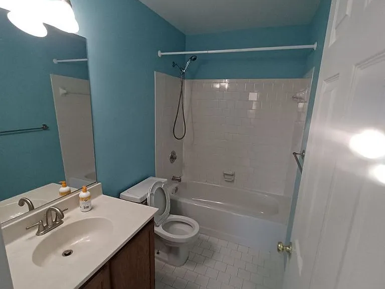 8028 Green Valley Ln — Photo 39