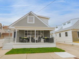12 N Delavan Ave, Margate, NJ 08402