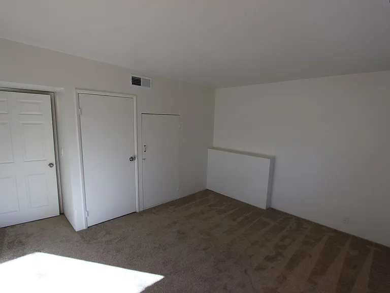 1612 N San Francisco St — Photo 16