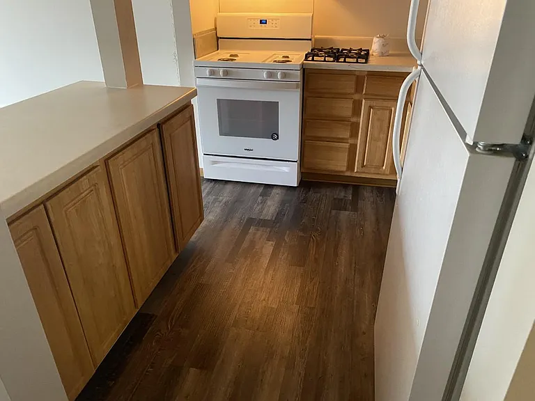 Rosewood West — Photo 19
