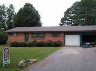 145 Green Hill Rd, Atwood, TN 38220