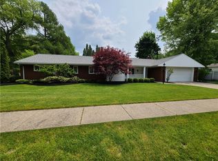 404 Monoca Dr, Erie, PA 16505