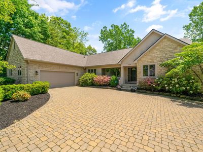 6659 Lakeside Cir E, Columbus, OH, 43085