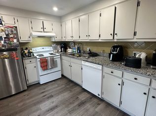 86 Newbury St, Somerville, MA 02144