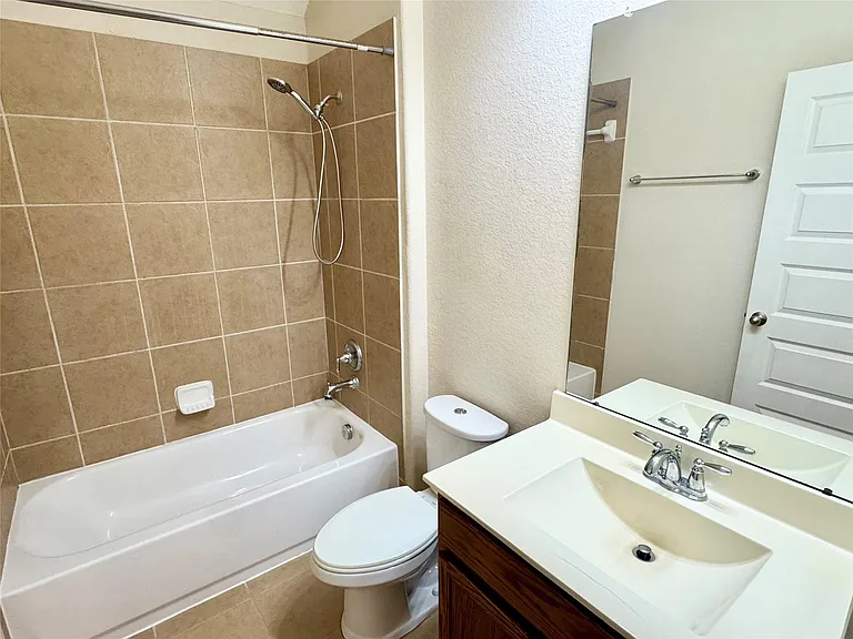 26934 Churchill Gate Ln — Photo 29