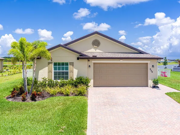 956 Bent Creek Drive, Fort Pierce, FL 34947