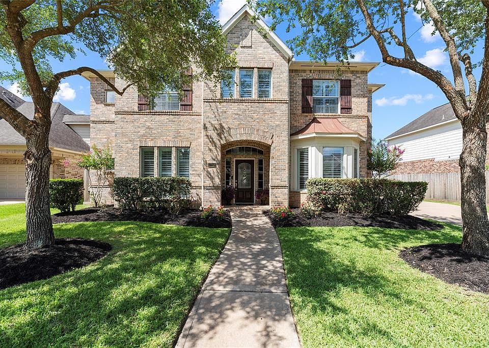 7719 New Forest Ln, Sugar Land, TX 77479 Zillow