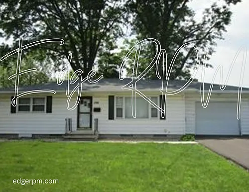 1702 Hammond Ave Photo 1