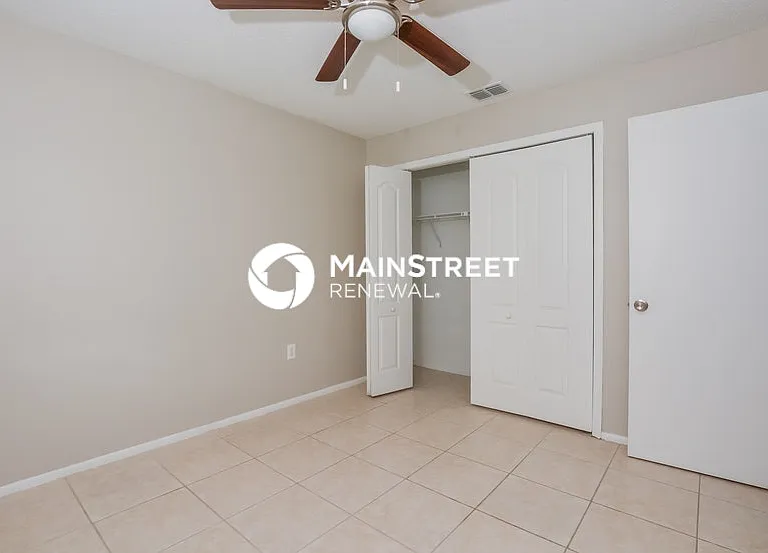 2404 Calloway Dr — Photo 8