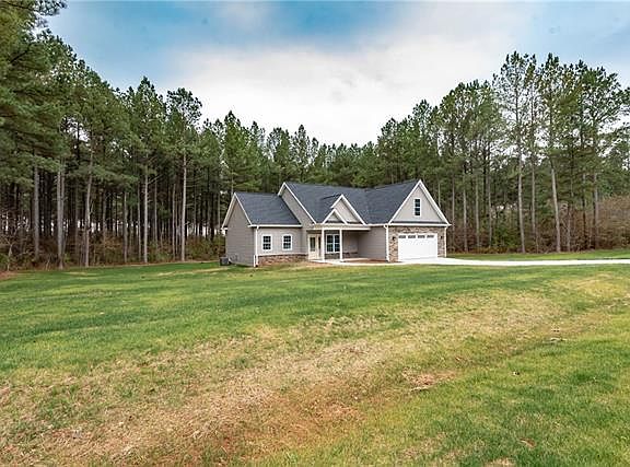 2nd image of 7175 Sparrow Ln