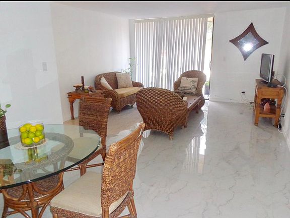 4th image of 2821 N Miami Beach Blvd #2C