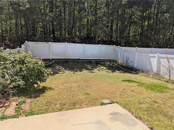 4th image of 6165 Smoke Ridge Ln