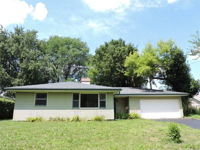 611 Madison St, East Dundee, IL, 60118