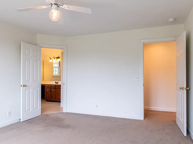1711 Lawrence Rd — Photo 27