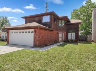 193 Woodland Park Cir, Mary Esther, FL 32569