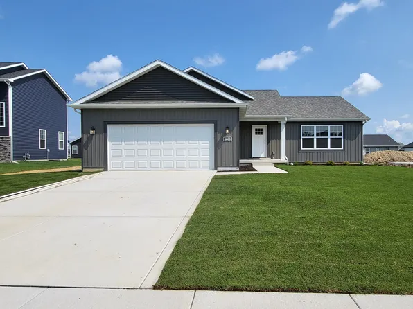 5068 Southview Dr, Lowell, IN 46356