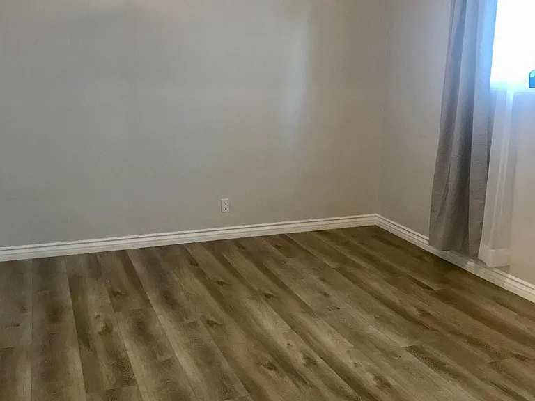 13000 Valleyheart Dr #14 — Photo 16
