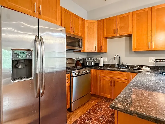 1455 N Sedgwick St #2 — Photo 4