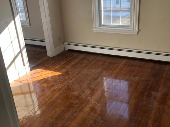 104 Apsley St APT 2