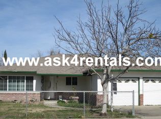 209 W Edison St, Manteca, CA 95336